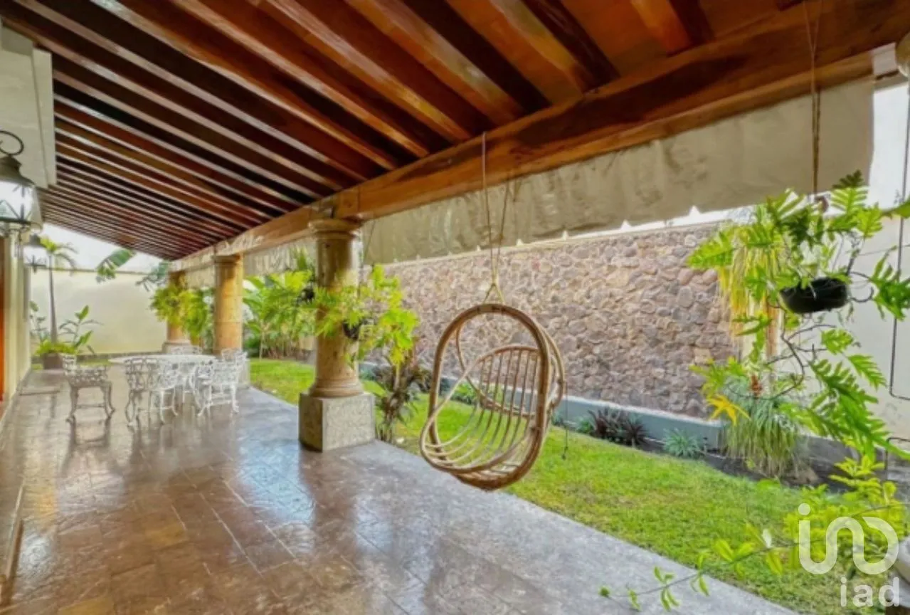 Casa en Venta en Lomas Vistahermosa, Colima, Colima | NEX-289599 | iad México | Foto 3 de 25