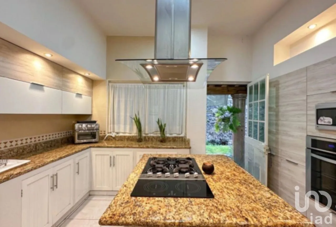 Casa en Venta en Lomas Vistahermosa, Colima, Colima | NEX-289599 | iad México | Foto 7 de 25