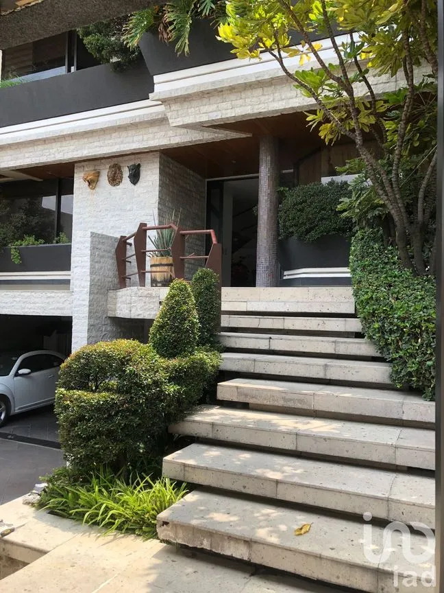 Casa en Venta en Ciudad Satélite, Naucalpan de Juárez, México | NEX-233294 | iad México | Foto 2 de 35