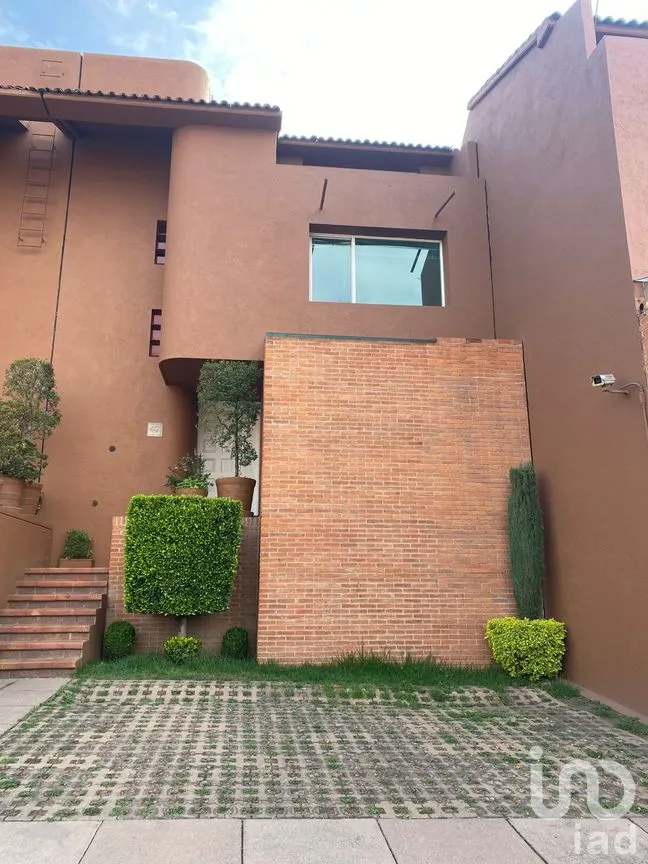 Casa en Venta en Santiago Occipaco, Naucalpan de Juárez, México | NEX-250669 | iad México | Foto 1 de 25