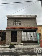 NEX-188732 - Casa en Venta, con 3 recamaras, con 1 baño, con 126 m2 de construcción en Real Palmas, CP 65760, Nuevo León.