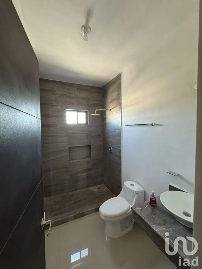 Casa en Venta en Cerradas de Rinconada, Apodaca, Nuevo León | NEX-244343 | iad México | Foto 5 de 48