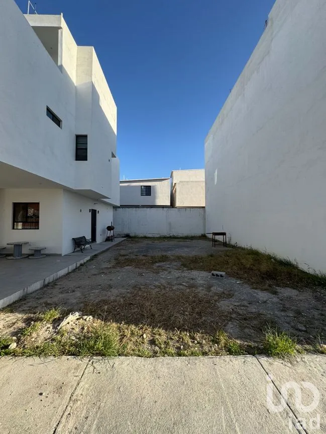 Terreno en Venta en Cerradas de Rinconada, Apodaca, Nuevo León | NEX-244353 | iad México | Foto 1 de 4