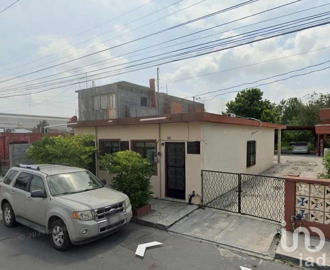 Casa en Venta en Ciudad Apodaca Centro, Apodaca, Nuevo León | NEX-298853 | iad México | Foto 1 de 25
