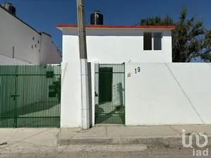 NEX-197664 - Casa en Venta, con 3 recamaras, con 2 baños, con 119 m2 de construcción en PEMEX, CP 42808, Hidalgo.