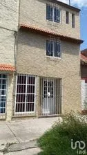 NEX-179670 - Casa en Venta, con 4 recamaras, con 2 baños, con 180 m2 de construcción en San Pablo de las Salinas, CP 54930, México.