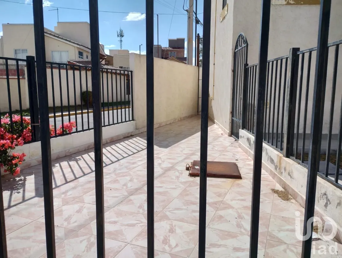 Casa en Venta en Real Toledo, Pachuca de Soto, Hidalgo | NEX-183980 | iad México | Foto 1 de 31