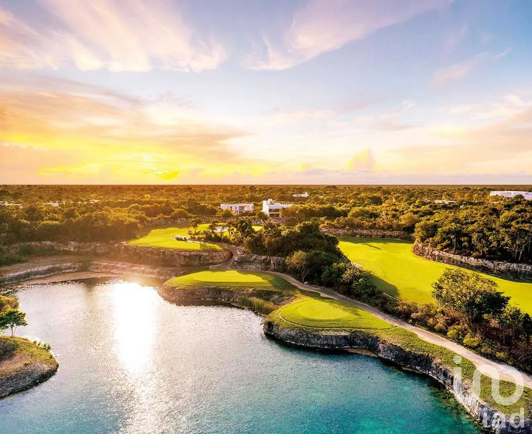 Terreno en Venta en Akumal, Tulum, Quintana Roo | NEX-172881 | iad México | Foto 2 de 19