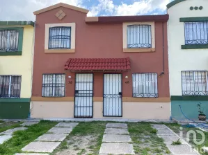 NEX-176369 - Casa en Venta, con 2 recamaras, con 1 baño, con 60 m2 de construcción en URBI Villa del Rey, CP 54693, México.