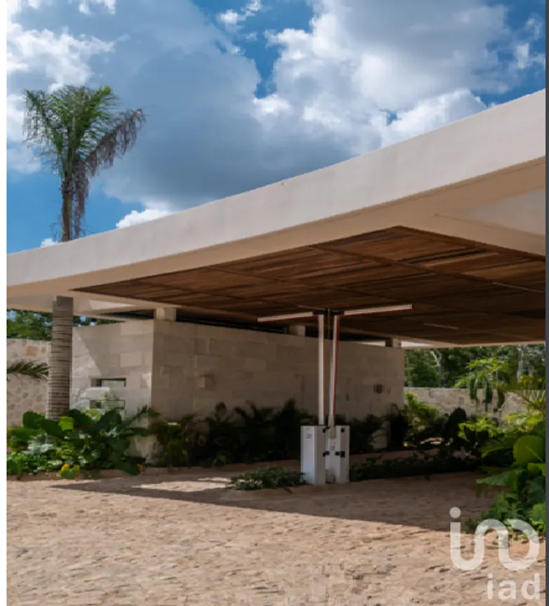 Terreno en Venta en Supermanzana 323, Benito Juárez, Quintana Roo | NEX-185408 | iad México | Foto 1 de 11