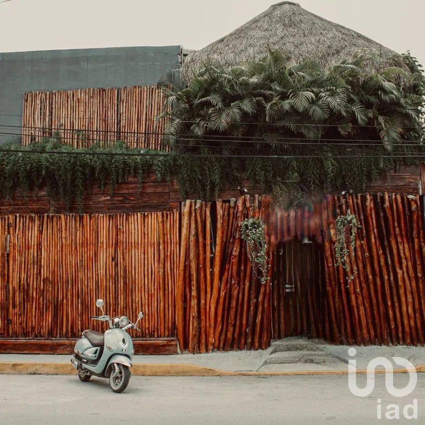 Edificio en Venta en Tulum Centro, Tulum, Quintana Roo | NEX-264223 | iad México | Foto 1 de 19