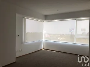 NEX-6638 - Departamento en Venta, con 3 recamaras, con 3 baños, con 190 m2 de construcción.