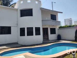 NEX-171841 - Casa en Venta, con 3 recamaras, con 2 baños, con 139 m2 de construcción en Playa Hermosa, CP 94293, Veracruz de Ignacio de la Llave.