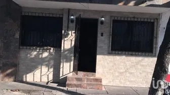 NEX-46122 - Casa en Renta, con 3 recamaras, con 1 baño, con 77 m2 de construcción en Veracruz Centro, CP 91700, Veracruz de Ignacio de la Llave.