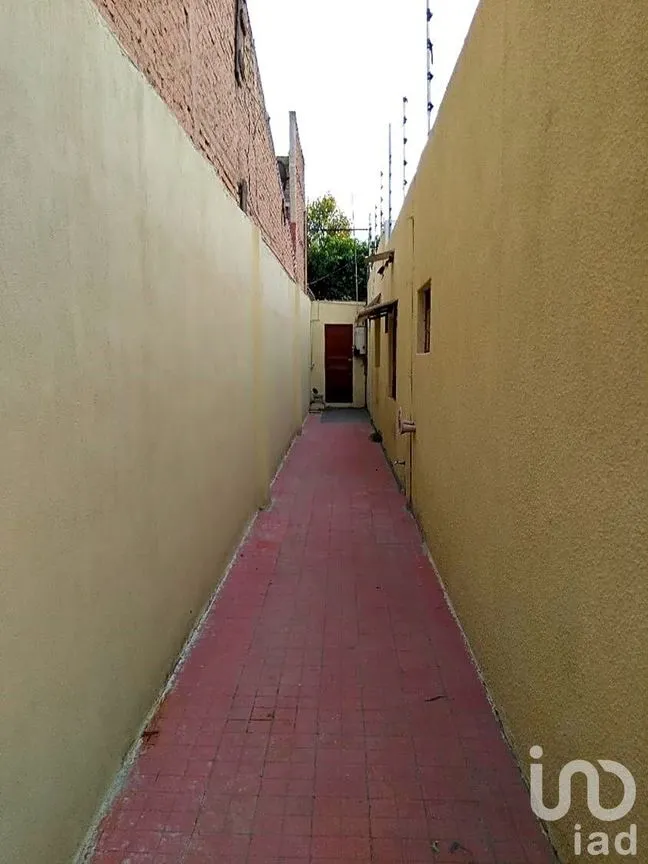 Casa en Venta en Alcalde Barranquitas, Guadalajara, Jalisco | NEX-198513 | iad México | Foto 3 de 11