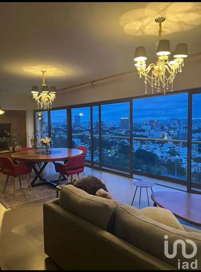 Departamento en Venta en Jardines del Bosque Centro, Guadalajara, Jalisco | NEX-246202 | iad México | Foto 2 de 9