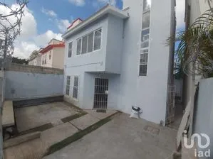 NEX-191315 - Casa en Venta, con 4 recamaras, con 3 baños, con 140 m2 de construcción en Malibú, CP 77533, Quintana Roo.
