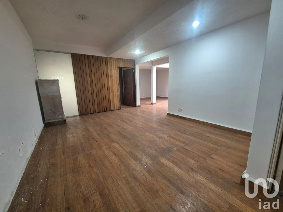 Casa en Venta en Del Valle Sur, Benito Juárez, Ciudad de México | NEX-260636 | iad México | Foto 2 de 38