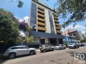 NEX-304558 - Oficina en Renta, con 4 recamaras, con 1 baño, con 70 m2 de construcción.