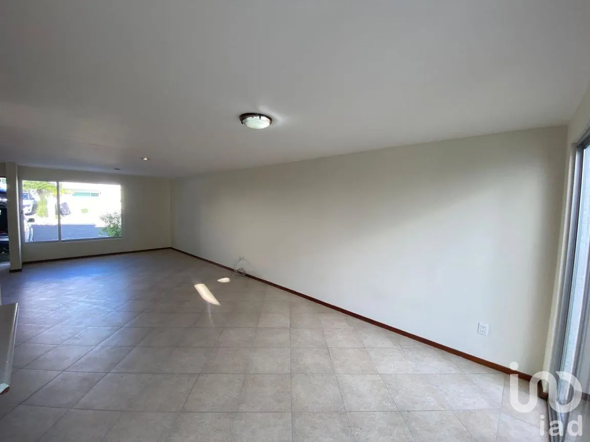 Casa en Venta en Bosque de los Encinos, El Marqués, Querétaro | NEX-260753 | iad México | Foto 3 de 16