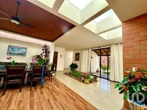 NEX-260973 - Casa en Venta, con 3 recamaras, con 2 baños, con 345 m2 de construcción en Residencial Haciendas de Tequisquiapan, CP 76795, Querétaro.
