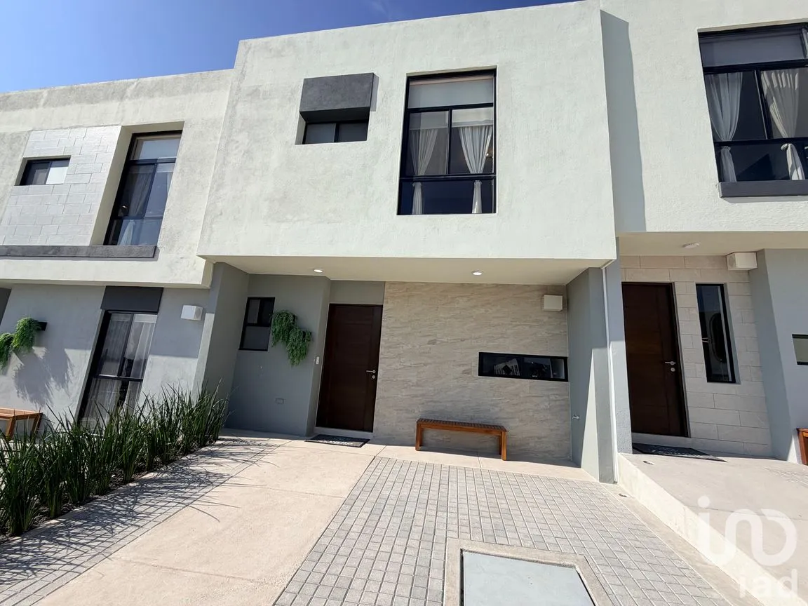 Casa en Venta en Zarú, El Marqués, Querétaro | NEX-264227 | iad México | Foto 1 de 31