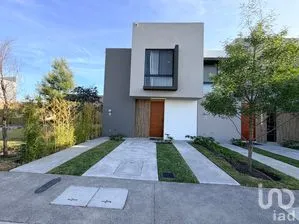 NEX-283782 - Casa en Venta, con 3 recamaras, con 2 baños, con 115 m2 de construcción en Zákia, CP 76269, Querétaro.