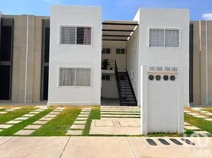 NEX-296357 - Departamento en Renta, con 2 recamaras, con 1 baño, con 62 m2 de construcción.