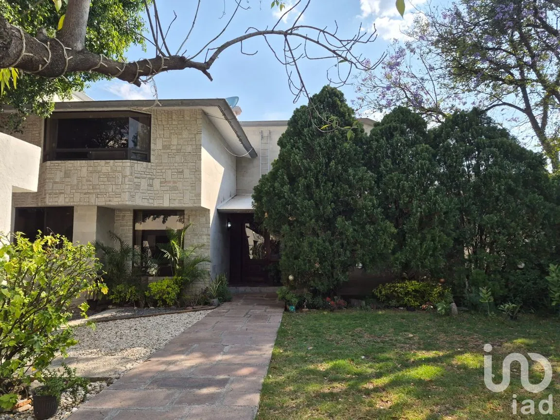 Casa en Venta en Jurica, Querétaro, Querétaro | NEX-297272 | iad México | Foto 2 de 33