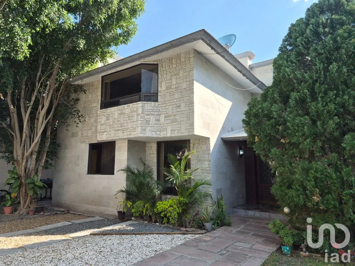 Casa en Venta en Jurica, Querétaro, Querétaro | NEX-297272 | iad México | Foto 1 de 33