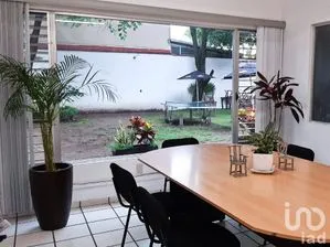 NEX-185379 - Oficina en Renta, con 1 recamara, con 19 m2 de construcción en Arcos Vallarta, CP 44130, Jalisco.