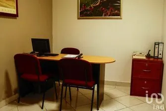 NEX-238243 - Oficina en Renta, con 1 recamara, con 10 m2 de construcción en Chapalita Sur, CP 45040, Jalisco.